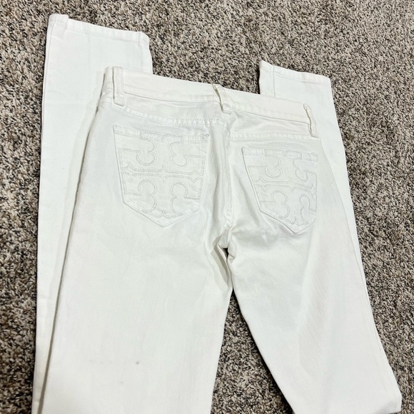 Tory Burch White Bootcut Jeans Brand new, never worn,- Size 25 Inseam 34. NWOT - Picture 7 of 7